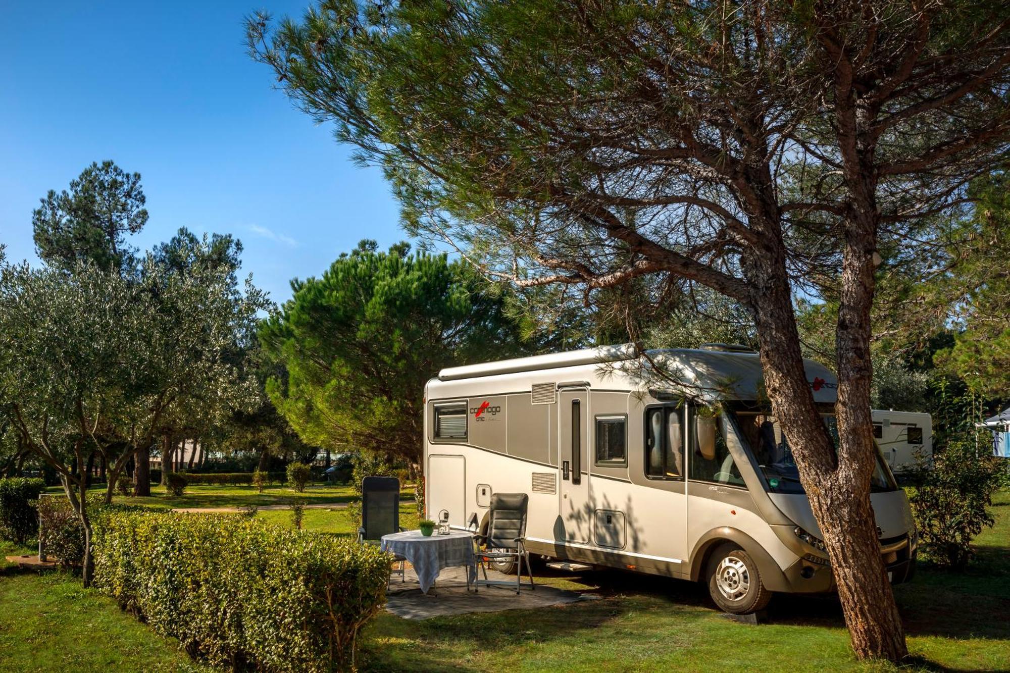 Maistra Camping Porto Sole Pitches Върсар Екстериор снимка