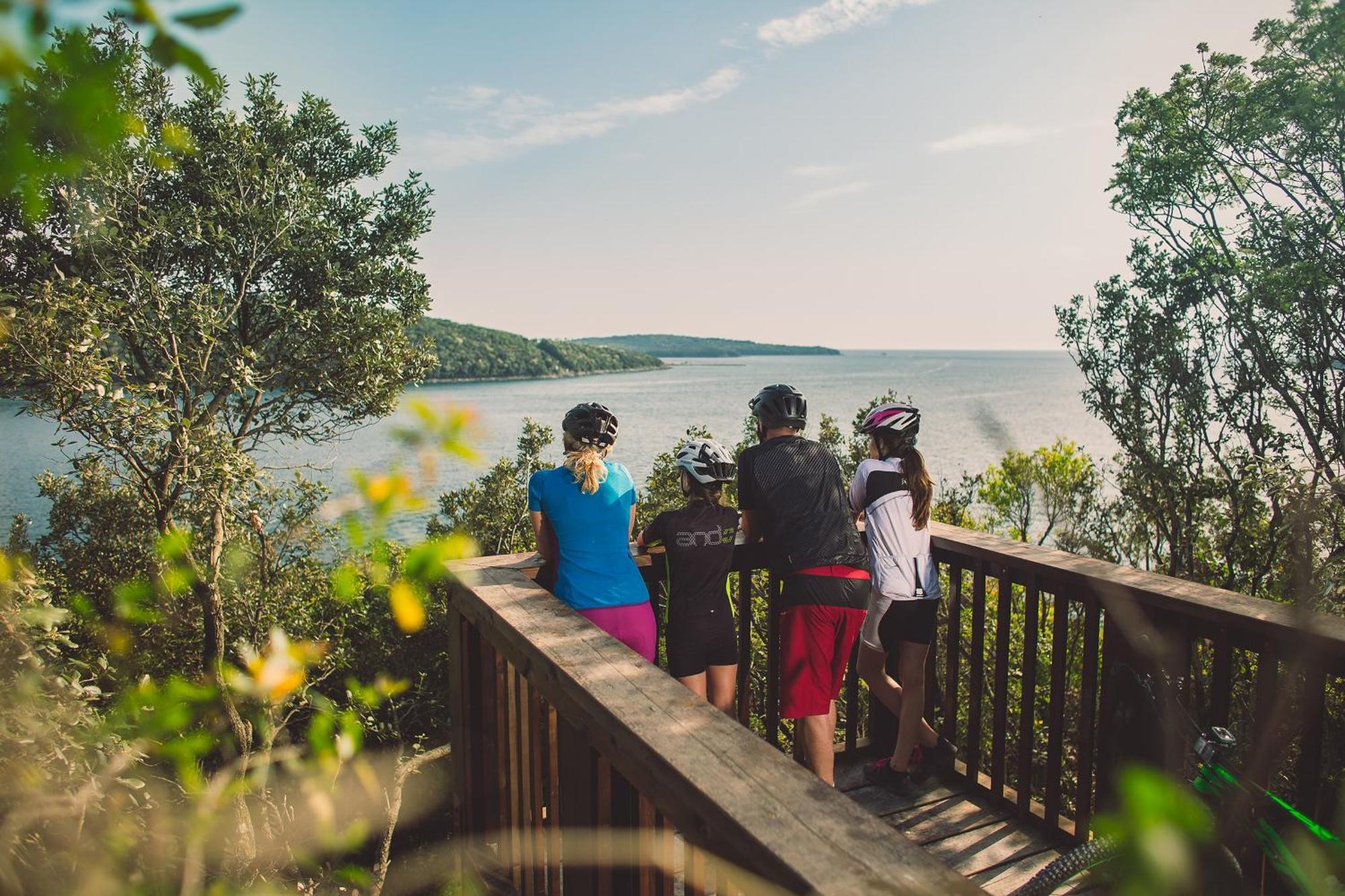 Maistra Camping Porto Sole Pitches Върсар Екстериор снимка