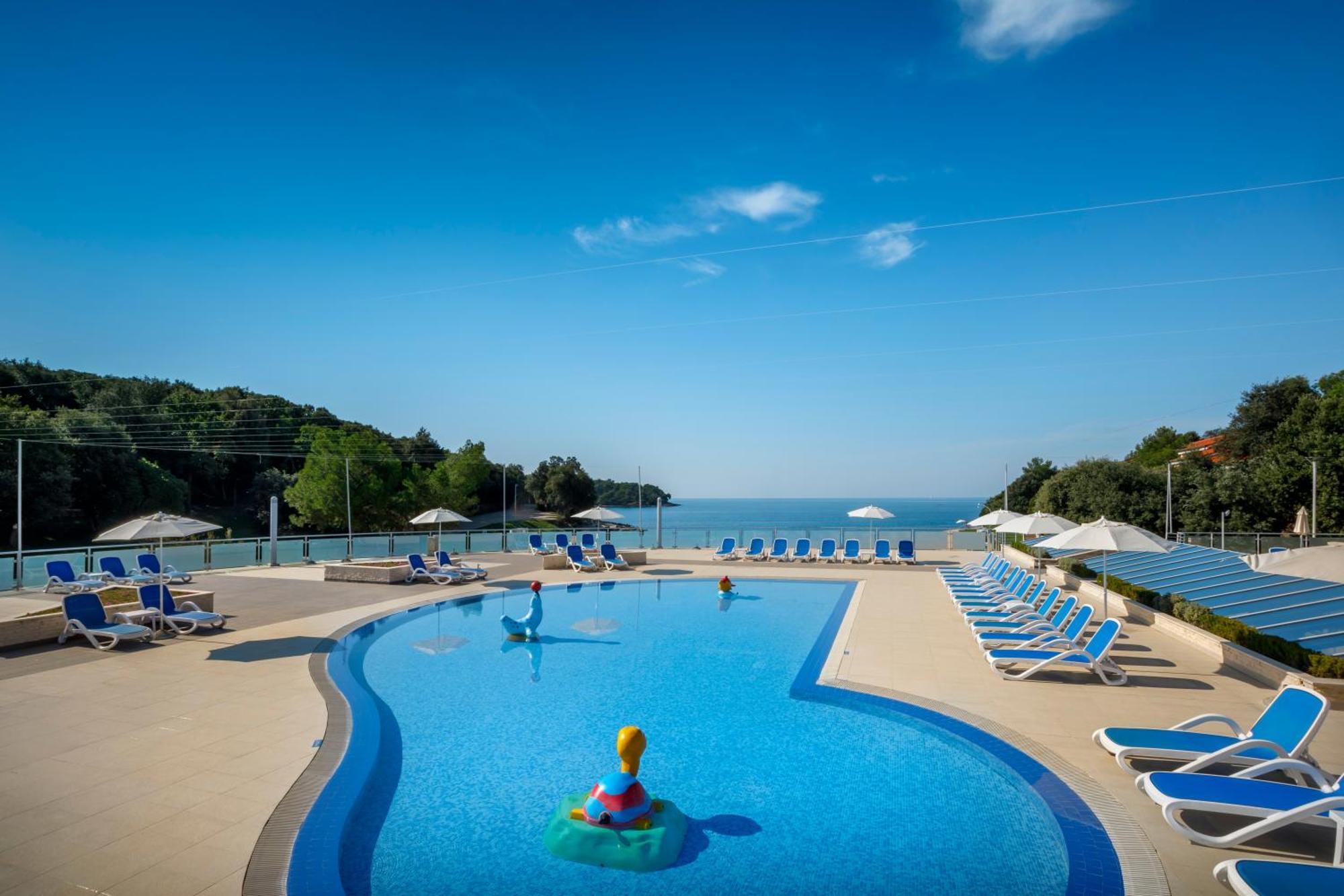 Maistra Camping Porto Sole Pitches Върсар Екстериор снимка