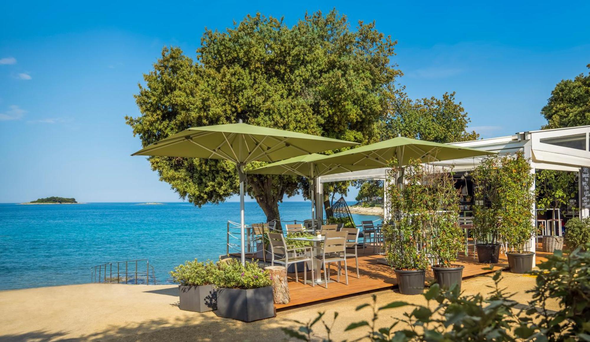 Maistra Camping Porto Sole Pitches Върсар Екстериор снимка