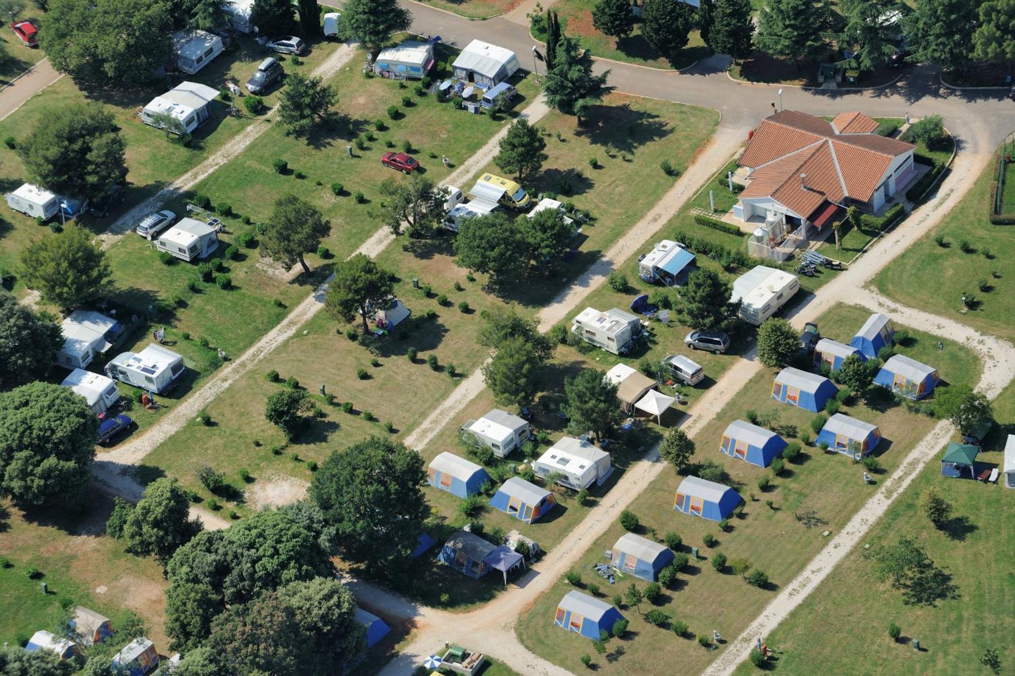 Maistra Camping Porto Sole Pitches Върсар Екстериор снимка