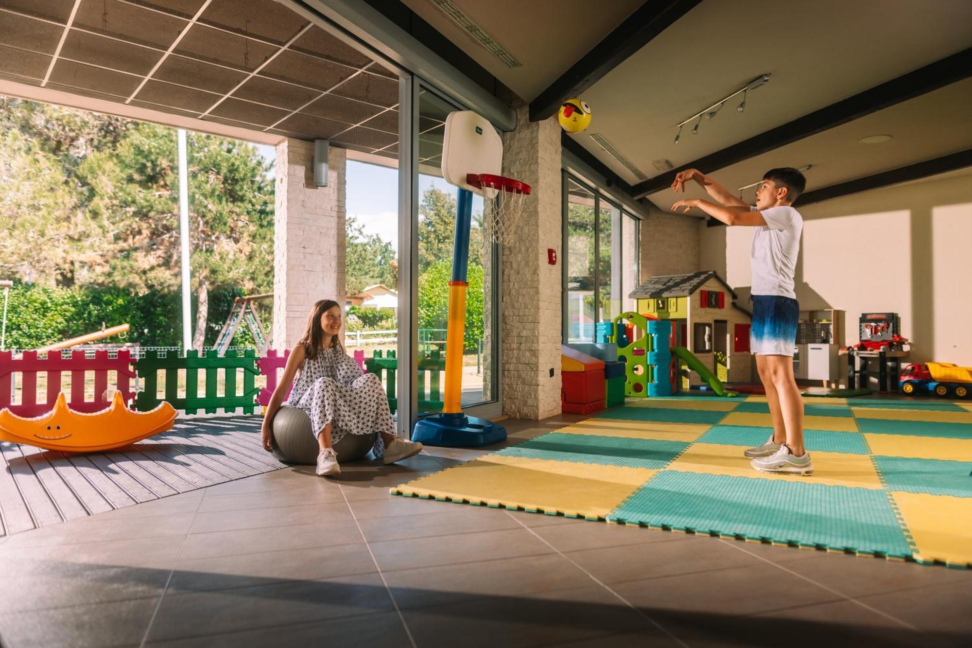 Maistra Camping Porto Sole Pitches Върсар Екстериор снимка